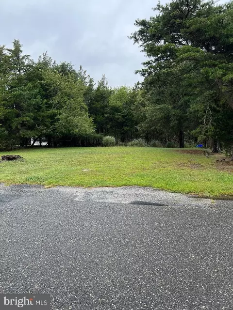 52 Ocean Blvd, Little Egg Harbor Twp, NJ 08087