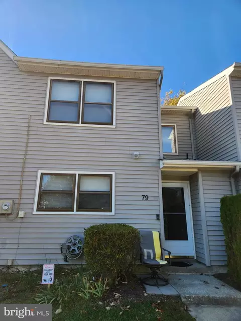 79 Pin Oak Ln, Tuckerton, NJ 08087