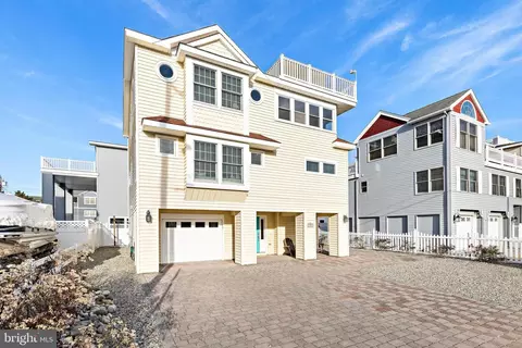 17 Tebco Ter, Long Beach Township, NJ 08008