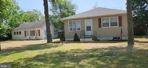 625 633 Ocean Ave, Beachwood, NJ 08722