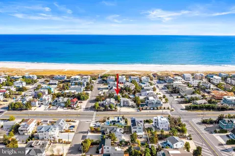 1 E 29th St, Barnegat Light, NJ 08006