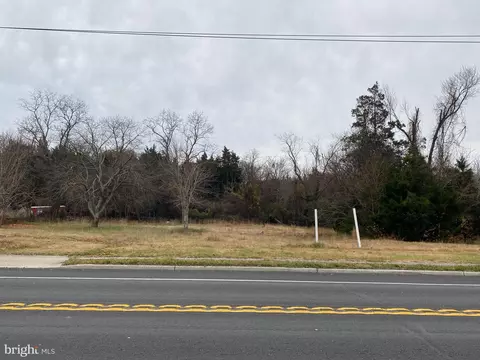320 E Main St, Tuckerton, NJ 08087