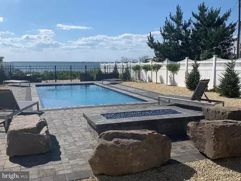 5300 West Ave, Long Beach Township, NJ 08008
