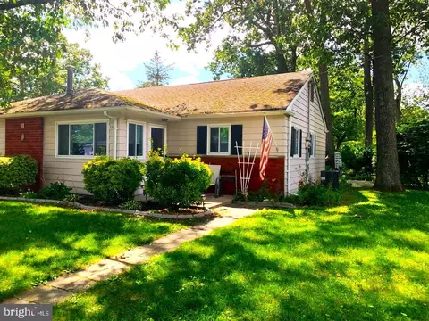 11 S Heron St # -A, Manchester, NJ 08759
