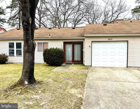 704 B Liverpool Cir, Manchester Township, NJ 08759