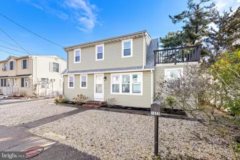 1805 N Atlantic Ave, Long Beach Township, NJ 08008