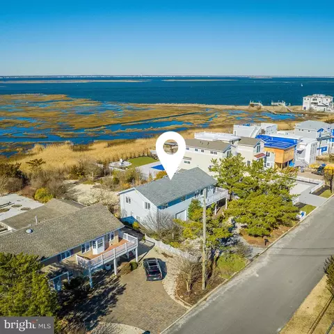 46 Sunset Blvd, Long Beach Township, NJ 08008