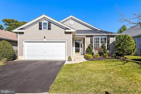 34 Rocky Brook Dr, Barnegat, NJ 08005