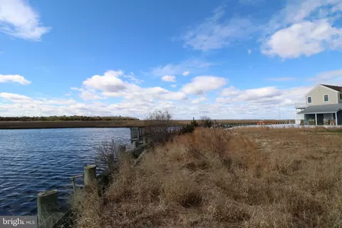 17 Toms Ct, Tuckerton, NJ 08087