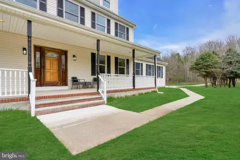 35 Tower Rd, Cream Ridge, NJ 08514