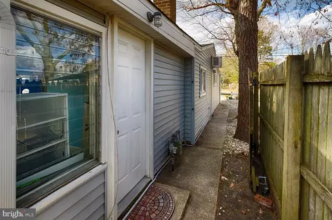 Exterior - 46 Dock Ave, Waretown, NJ 08758 photo 11 of 13