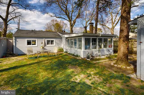 Exterior - 46 Dock Ave, Waretown, NJ 08758 photo 7 of 13