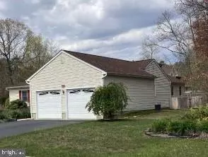 415 3rd St, Waretown, NJ 08758