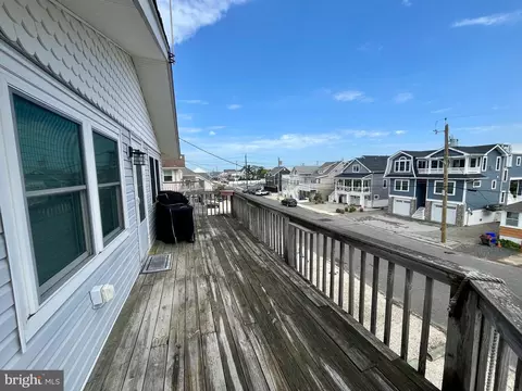 116 E 28th St, Ship Bottom, NJ 08008 photo 7