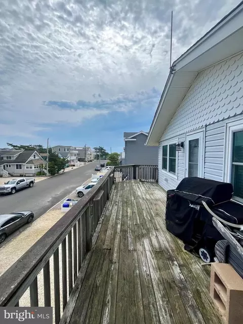 116 E 28th St, Ship Bottom, NJ 08008 photo 6