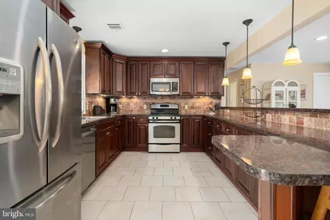 Kitchen - 375 Constitution Dr, Forked River, NJ 08731 photo 2 of 2