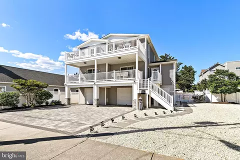 111 E New Jersey Ave, Long Beach Township, NJ 08008