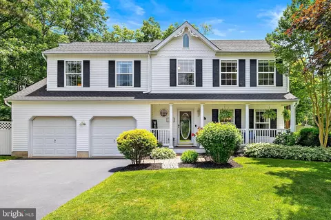 141 Gangway Ln, Manahawkin, NJ 08050