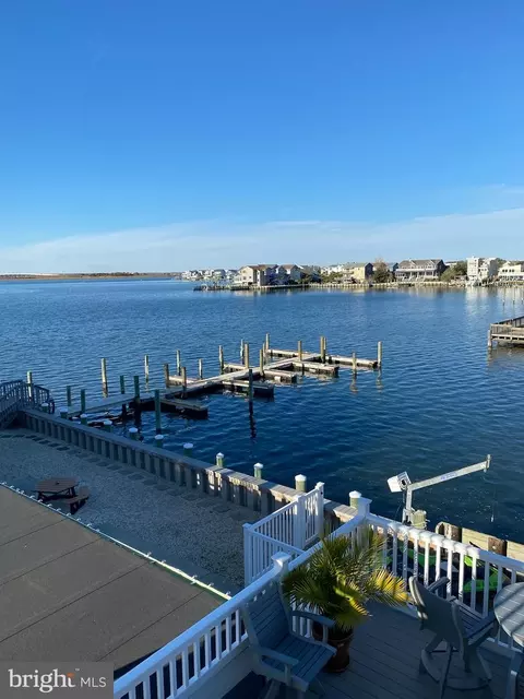 201 W Ship Bottom Ave #5, Ship Bottom, NJ 08008