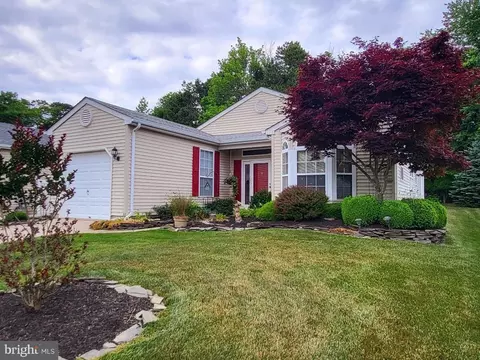 103 Valley Forge Dr, Little Egg Harbor Twp, NJ 08087