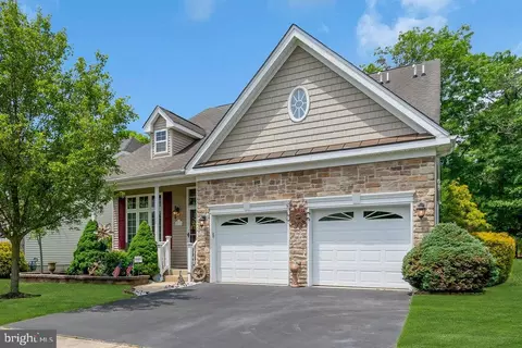 31 Plymouth Way, Barnegat, NJ 08005