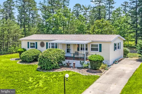 51 Brighton Rd, Barnegat, NJ 08005