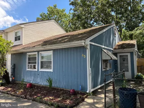 43 Lexington Blvd, Barnegat, NJ 08005