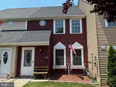 403 Ibis Ct, Tuckerton, NJ 08087