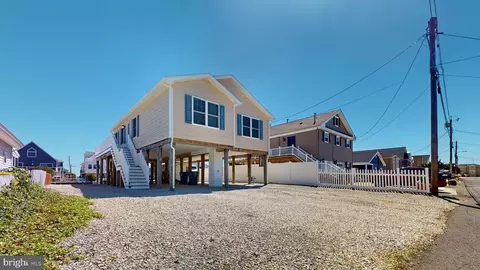 137 S Longboat Dr, Little Egg Harbor Twp, NJ 08087