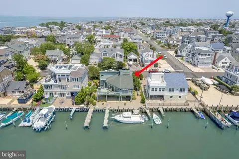 102 S 33rd, Long Beach Township, NJ 08008
