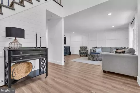 Entry Way - 1777 Woodside Rd, Forked River, NJ 08731 photo 3 of 12