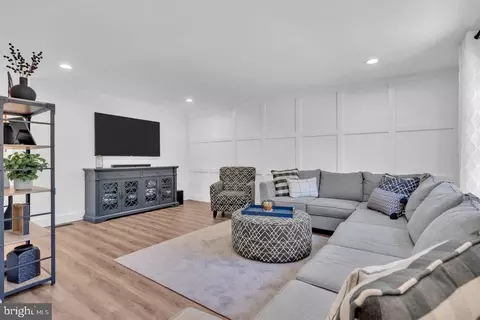 Living - 1777 Woodside Rd, Forked River, NJ 08731 photo 1 of 2