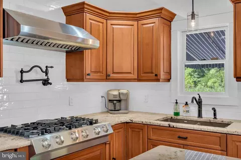 Kitchen - 1777 Woodside Rd, Forked River, NJ 08731 photo 2 of 12