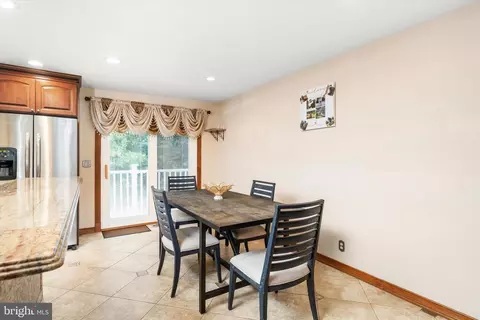 2 Everett Dr, Jackson, NJ 08527 photo 8