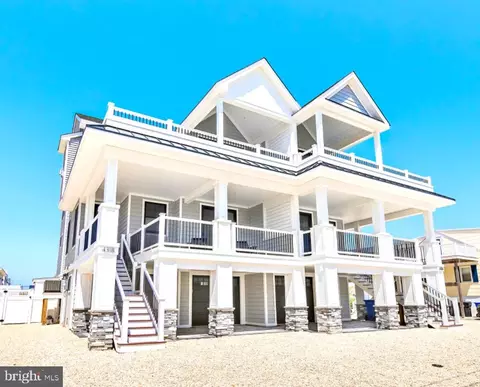 431 Amber St #B, Beach Haven, NJ 08008