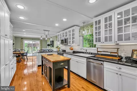 Kitchen - 2734 Dover Rd, Forked River, NJ 08731 photo 1 of 5