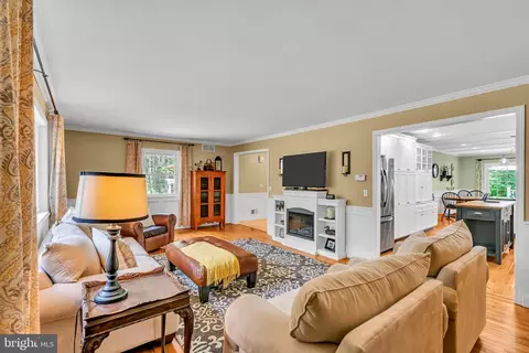 Living - 2734 Dover Rd, Forked River, NJ 08731 photo 1 of 2