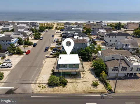 2 E Gloucester Ave, Harvey Cedars, NJ 08008