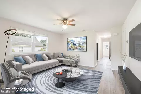 53 B Sunset Rd, Whiting, NJ 08759