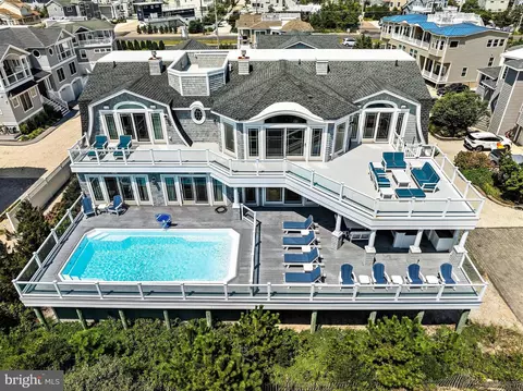 1095 Long Beach Blvd #B, Long Beach Township, NJ 08008