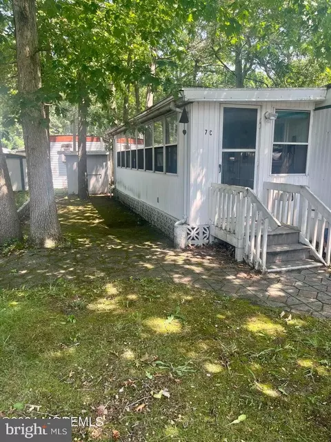 7 C Trl, Brick, NJ 08724 photo 2
