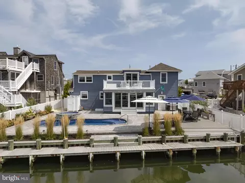 6 Adrian Rd, Long Beach Township, NJ 08008