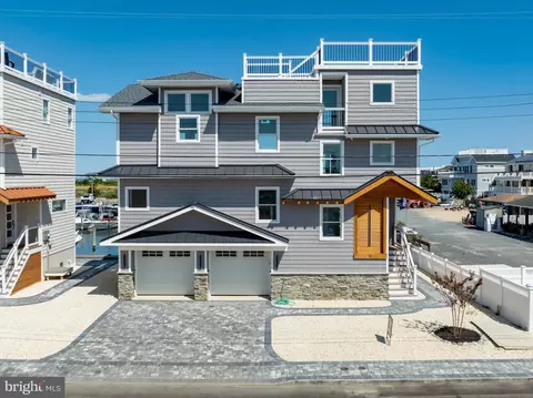 83 W Tebco Ter #A, Long Beach Township, NJ 08008