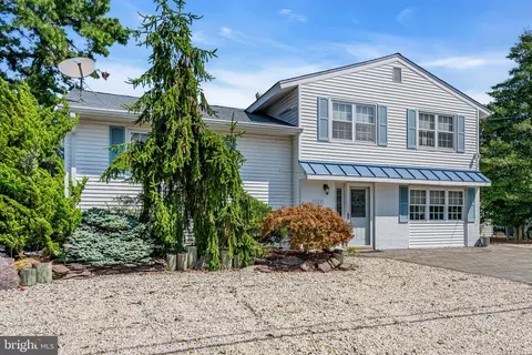 167 Seneca Blvd, Barnegat, NJ 08005