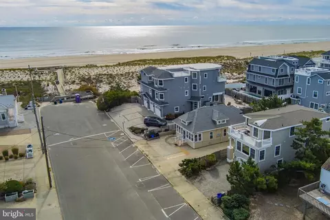 122 E 20th St, Ship Bottom, NJ 08008 photo 1