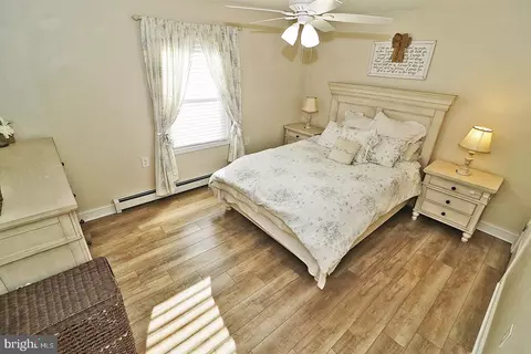 Bedroom - 364 Constitution Dr, Forked River, NJ 08731 photo 5 of 5