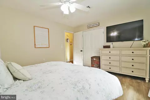 Bedroom - 364 Constitution Dr, Forked River, NJ 08731 photo 4 of 5