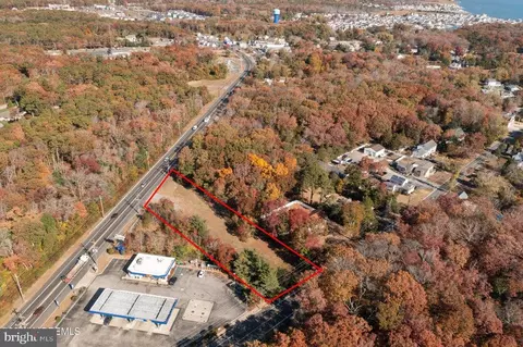 19 Main St, Waretown, NJ 08758 photo 3