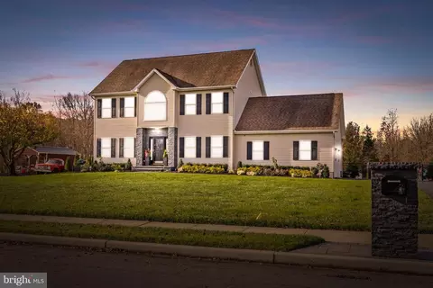 7 Jansen Ct, New Egypt, NJ 08533 photo 2