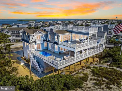 6715 Ocean Blvd, Long Beach Township, NJ 08008